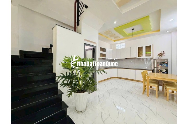 NHÀ ĐẸP 4T – HẺM XE HƠI – NGAY KĐT VẠN PHÚC – CHỈ 7.7 TỶ